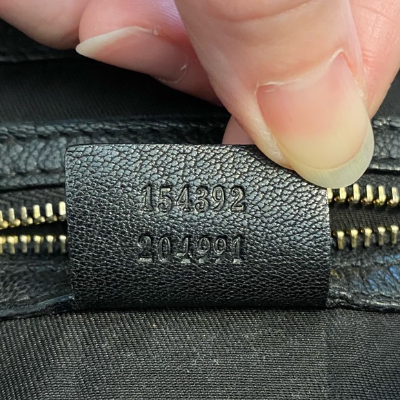 Authentic Gucci vintage leather purse - Picture 11 of 16